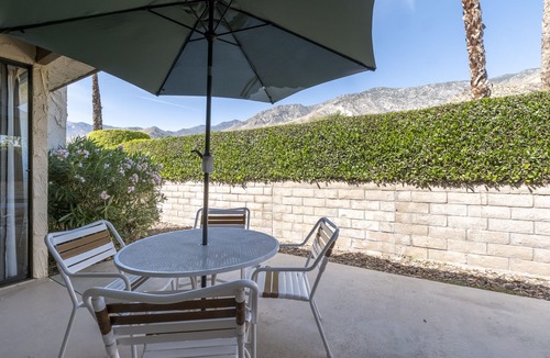 Canyon Corridor House | Ensuring a Very Comfortable & Memorable Stay! Kitchen, near Outdoor Fun