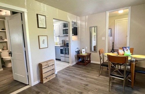 Springfield House | Entire Farmhouse - Great for Longer Stays
