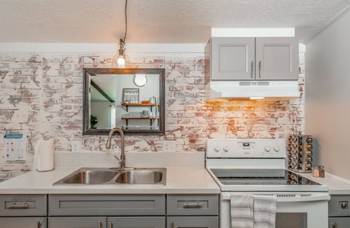 Philomath House | Escape to a beautiful country getaway