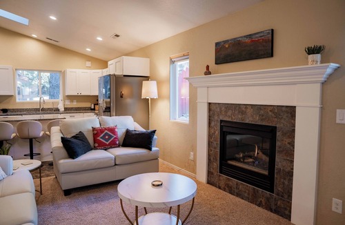 Ponderosa Trails House | Escape to the Pines - Sleeps 9