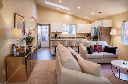 Ponderosa Trails House | Escape to the Pines - Sleeps 9