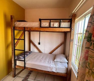 Esterito House | Esterito Hostel