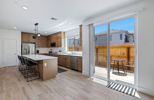 Clovis House | Excellent New Brambles 4bd3ba w/Pool @Copper River