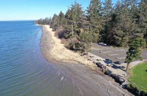 Aberdeen RV Rental | Exclusive Bayside RV Site #4