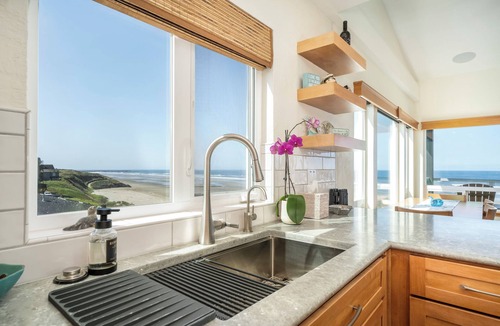 Newport Condo | Experience Nature's Spectacle from the Front Row!