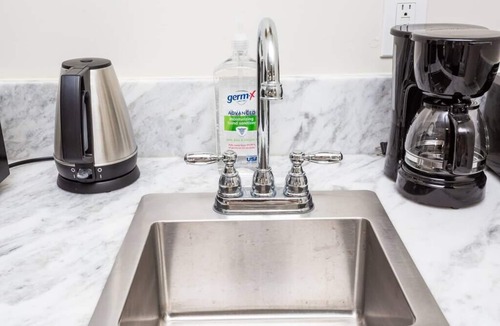 Bankers Hill Apartment | Explore Balboa Park From Your Cozy Studio w Patio