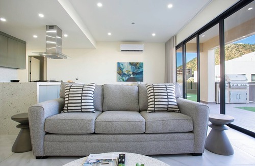 Libertad Condo | Exquisite 3-Bedroom, 2-Bath Oasis with Ocean View in Cabo San Lucas