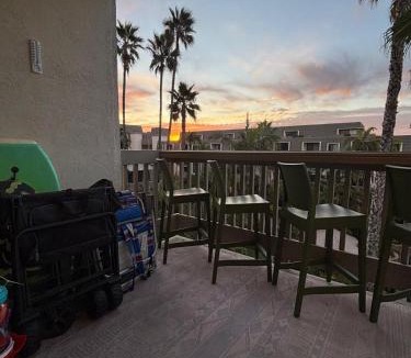 Townsite House | F306 - Southern Shores