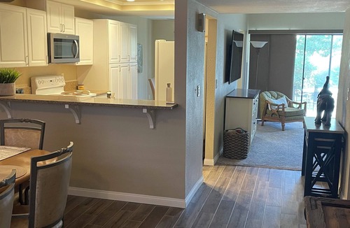 Palm Desert Condo | Fabulous 2-bedroom condo with AC in sunny Palm Desert