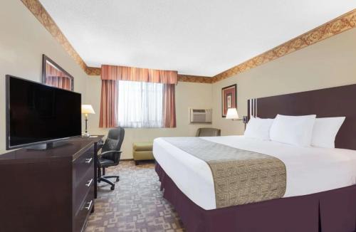 Sehome Hotel | FairBridge Inn Express Bellingham