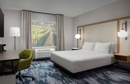 Newberg Hotel | Fairfield By Marriott Inn & Suites Portland Newberg
