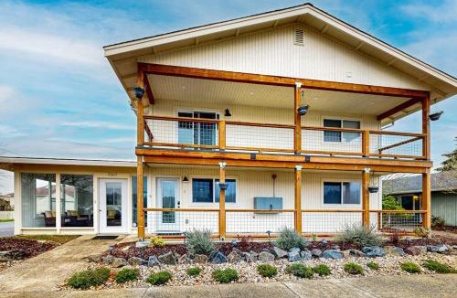 Florence House | Family-friendly condo with kitchen close to river downtown & WIFI