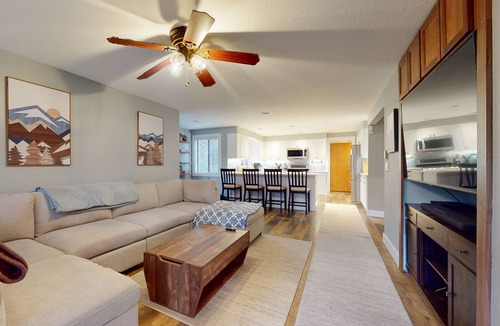 Bend House | Family-friendly home with private pool and hot tub, home theater, shuffleboard