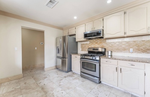 Las Vegas Villa | Family Fun with Epic Game Room & Gym + Pool & Spa + Jungle-Themed Courtyard!