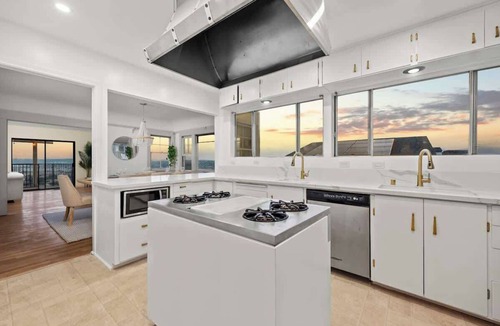 Old Town House | Family Paradise | 7BR Witherby Estate w/Pool