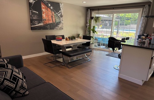Puyallup House | Family vacation house; no parties/events