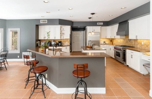 Vista House | Family Villa – Private Secluded Resort San Diego.