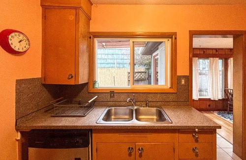 Foster - Powell House | Farewell Portland