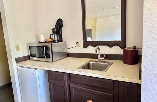 Anacortes Hotel | Fidalgo Country Inn