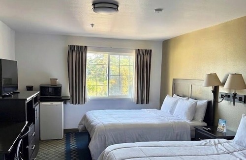 Anacortes Hotel | Fidalgo Country Inn