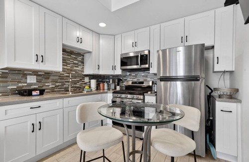 Leimert Park House | FIFA World Cup 2026 Retreat | Leimert Park