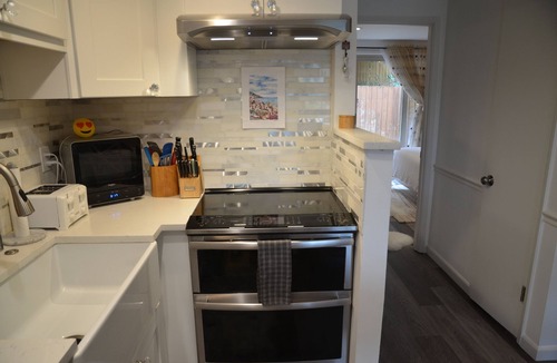 Viewpoint Condo | MAJOR INTERNATIONAL SPORTING EVENT! Luxury Lakefront Lake Sammamish Apartment