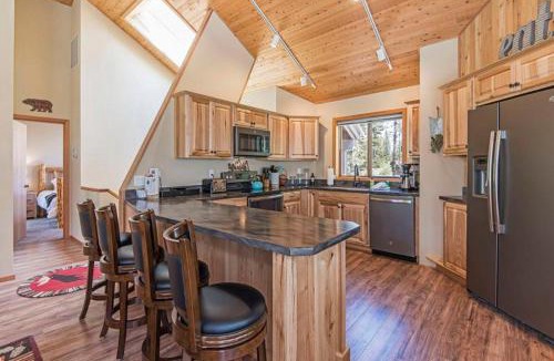 Sunriver House | Filbert 17 - Meredith Lodging