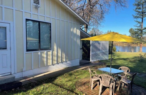 Cascade Apartment | Fishing Cottage Lovers Hideaway