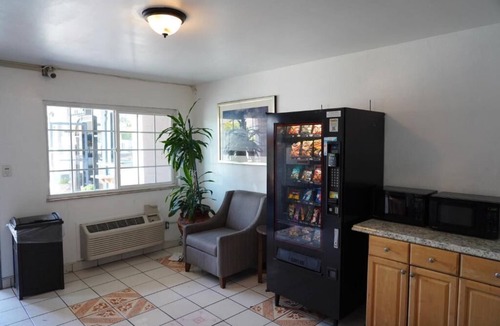 Rosemead Hotel | Flamingo Inn