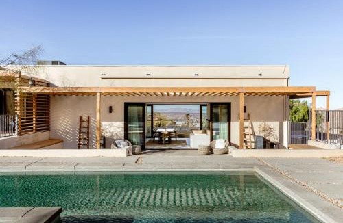 Joshua Tree Highlands House | Fleur by Fieldtrip - Architectural Desert Estate w Pool
