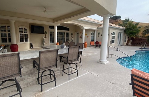 Mesquite House | "FORE" King Suites