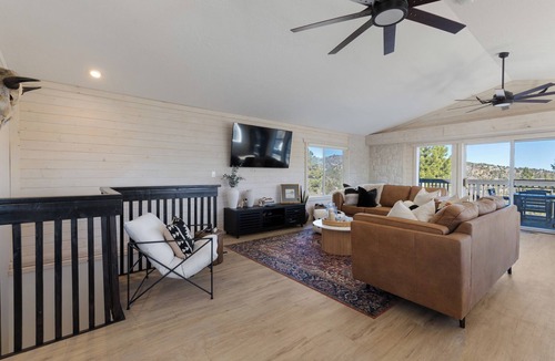 Long Valley Junction Cabin | Four Bears Cabin, 2025 remodel. Rustic & Modern.