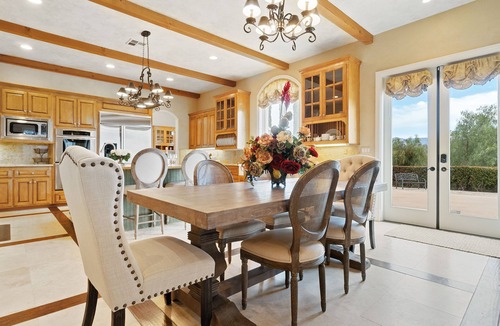 Temecula Villa | French Wine Country Estate with Infinity Pool+Wine Tasting Room