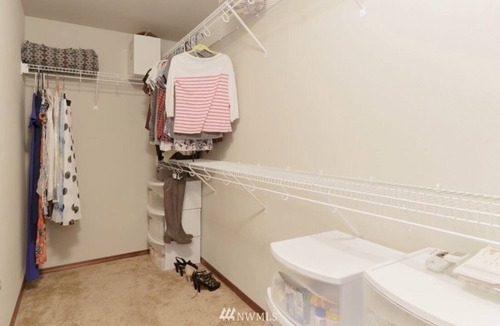 Marysville House | Freshly Villa: New carpet, New paint