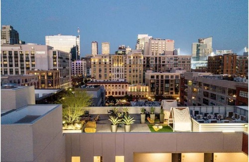 Marina District Apartment | Fully Furnished 1BR Downtown w/Wi-Fi Parking