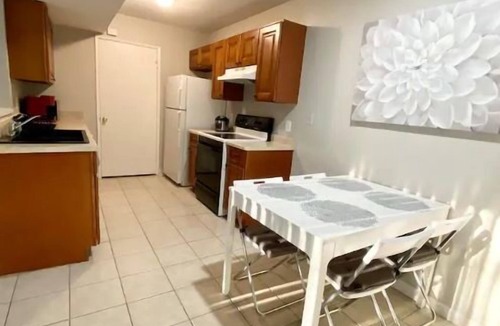 Las Vegas Condo | Fully Furnished w/Amenities & Parking