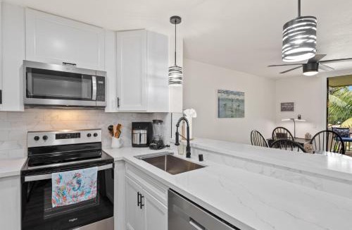 Townsite Apartment | G6 - Answered Prayers Cottage