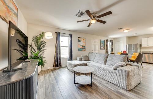 Holiday Shores House | Game Room and Private Yard Retreat in Bullhead City