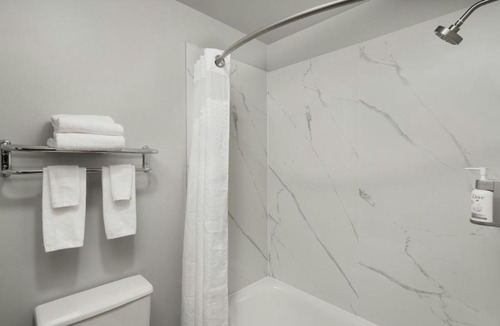 Auburn Hotel | Garner Hotel Auburn - Seattle by IHG