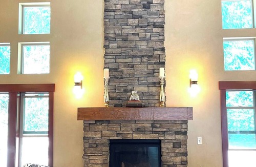 Gig Harbor House | Gated Estate Property Spacious 5-Bedroom Pet-friendly House