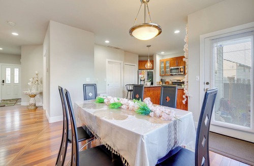 Paine Field-Lake Stickney House | Gateway to Seattle! Lynnwood Home w/Gazebo & Yard