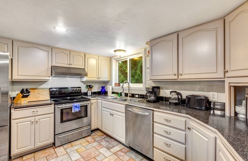 Langley House | Getaway with large deck, play area, enclosed yard & game room - near Lone Lake