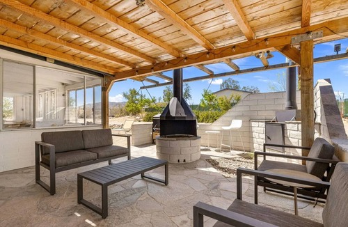 Twentynine Palms House | Ghost Town Ranch Mid Century Oasis — Twentynine Palms