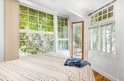 Santa Barbara House | Gillian's Cottage Room | Chosen Beach Collection