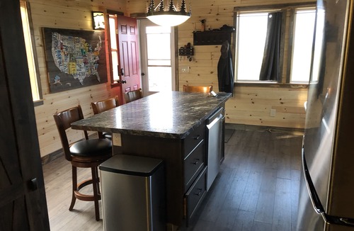Babb House | Glacier Summit - Spacious, New & Modern Villa Overlooking the Forest & Rockies