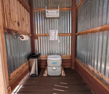 Fredonia House | Glamp Tent b w Zion & Bryce Outdoor Shower & Wifi