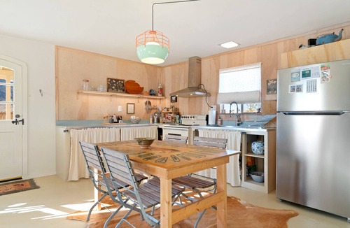 Landers House | Goat House - Cozy Space w/Hammocks & LOTS of Stars