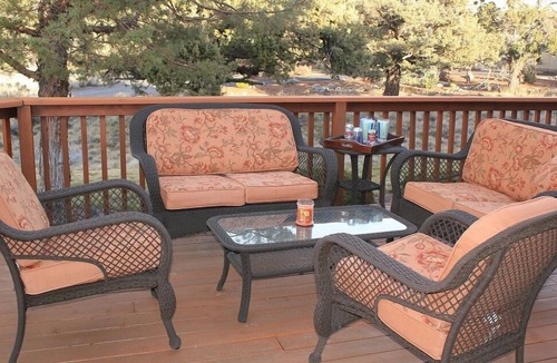 Redmond House | Golden Escape- Private Hot tub, Dog Friendly