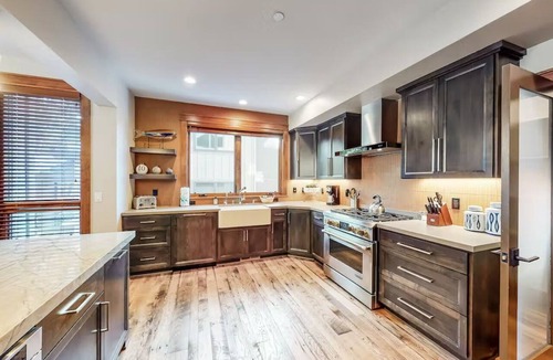 South Lake Tahoe Villa | Gondola Vista 6 Bedroom Villa