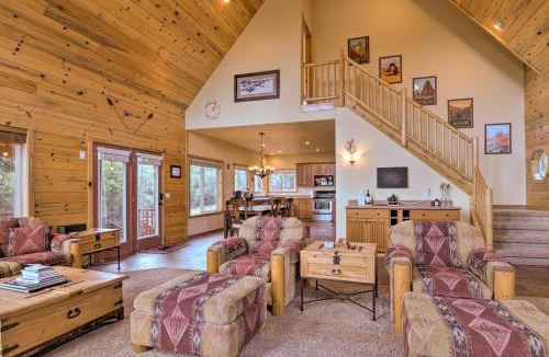 Long Valley Junction House | Gorgeous Alton Cabin w/Deck + Mountain Views